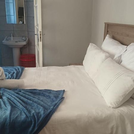 Апартаменты Bertha'S Place Претория Экстерьер фото